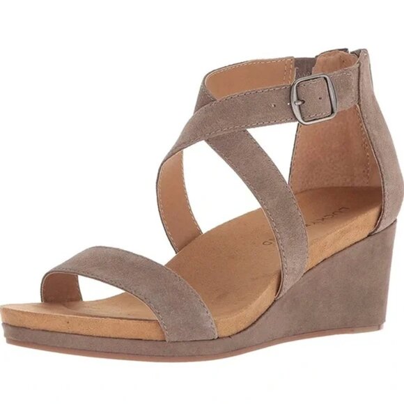 Womens 10 Lucky Brand Kenadee Wedge Strappy Sandal - Picture 1 of 5